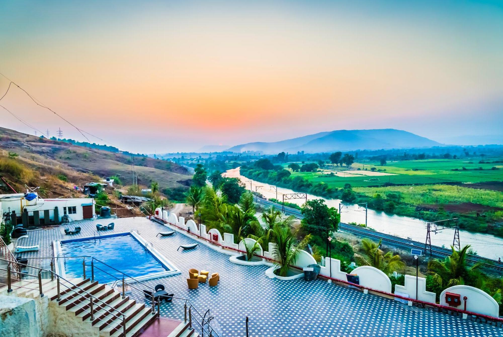 Ratnaa Resort Khamshet Exterior photo