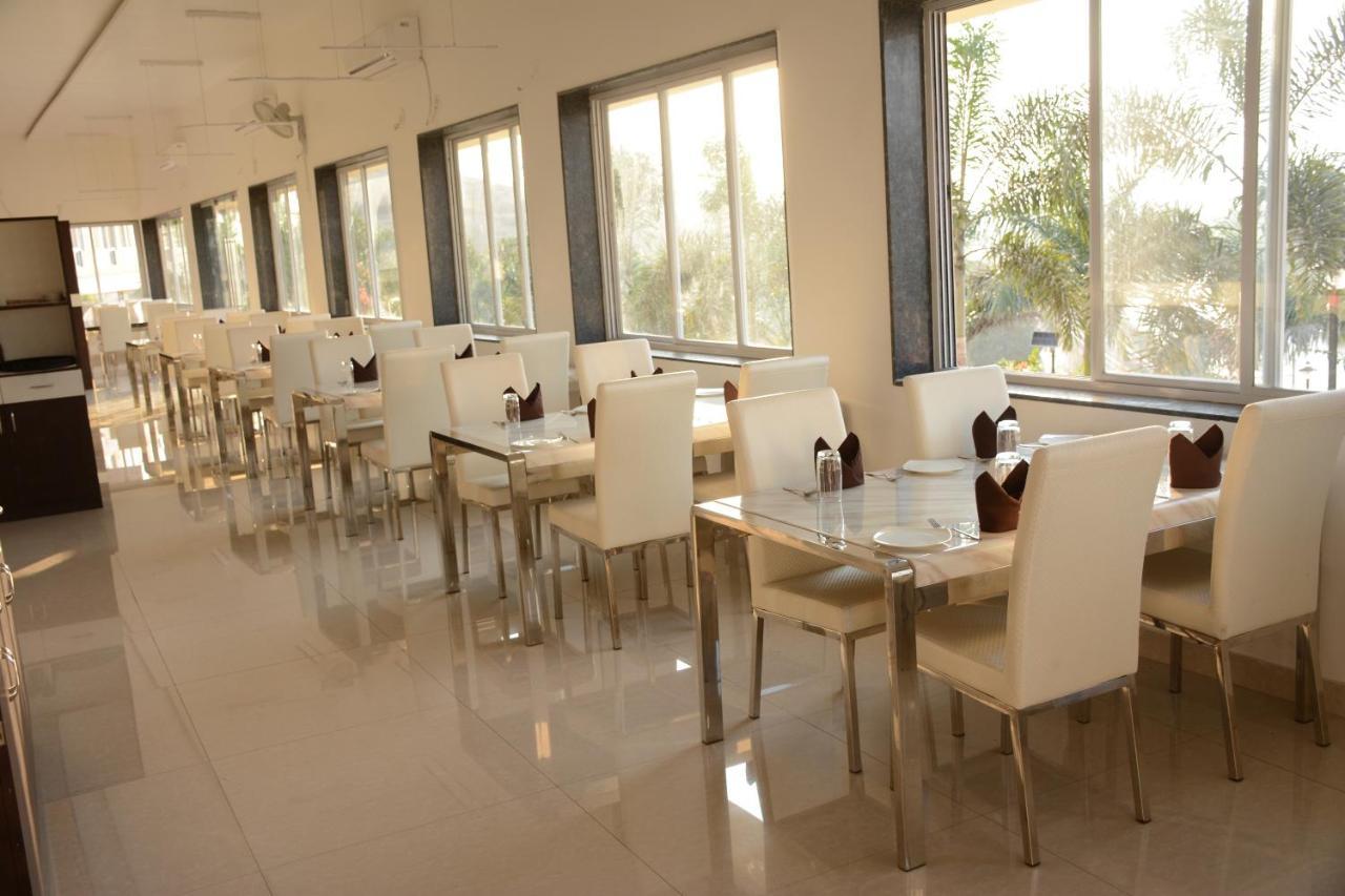 Ratnaa Resort Khamshet Exterior photo