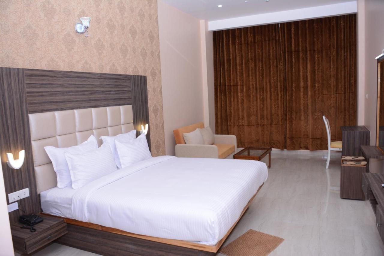 Ratnaa Resort Khamshet Exterior photo